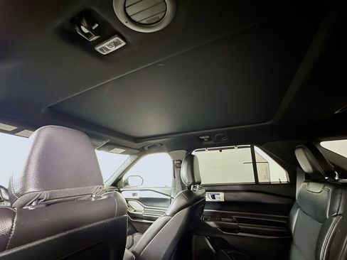 Used 2020 Ford Explorer ST w/ ST Street Pack image 13