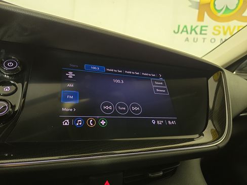 Used 2022 Buick Envision Preferred w/ Sport Touring Package FWD image 18