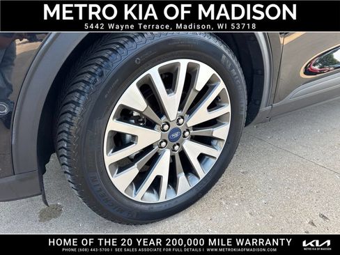 Used 2020 Ford Escape Titanium AWD/4WD image 10
