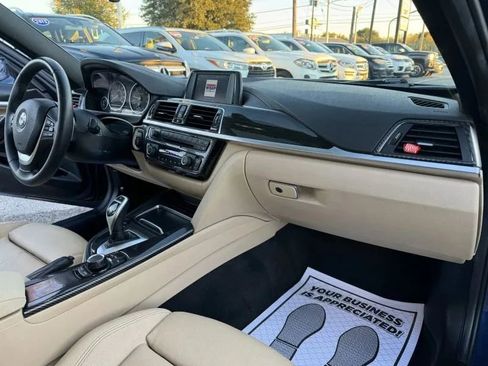 Used 2018 BMW 330i Sedan w/ Convenience Package image 48