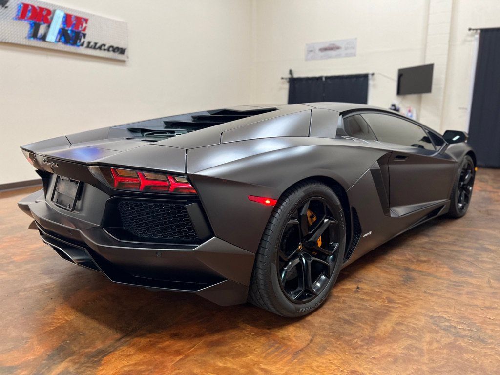 Used 2012 Lamborghini Aventador LP 700-4 AWD/4WD image 8