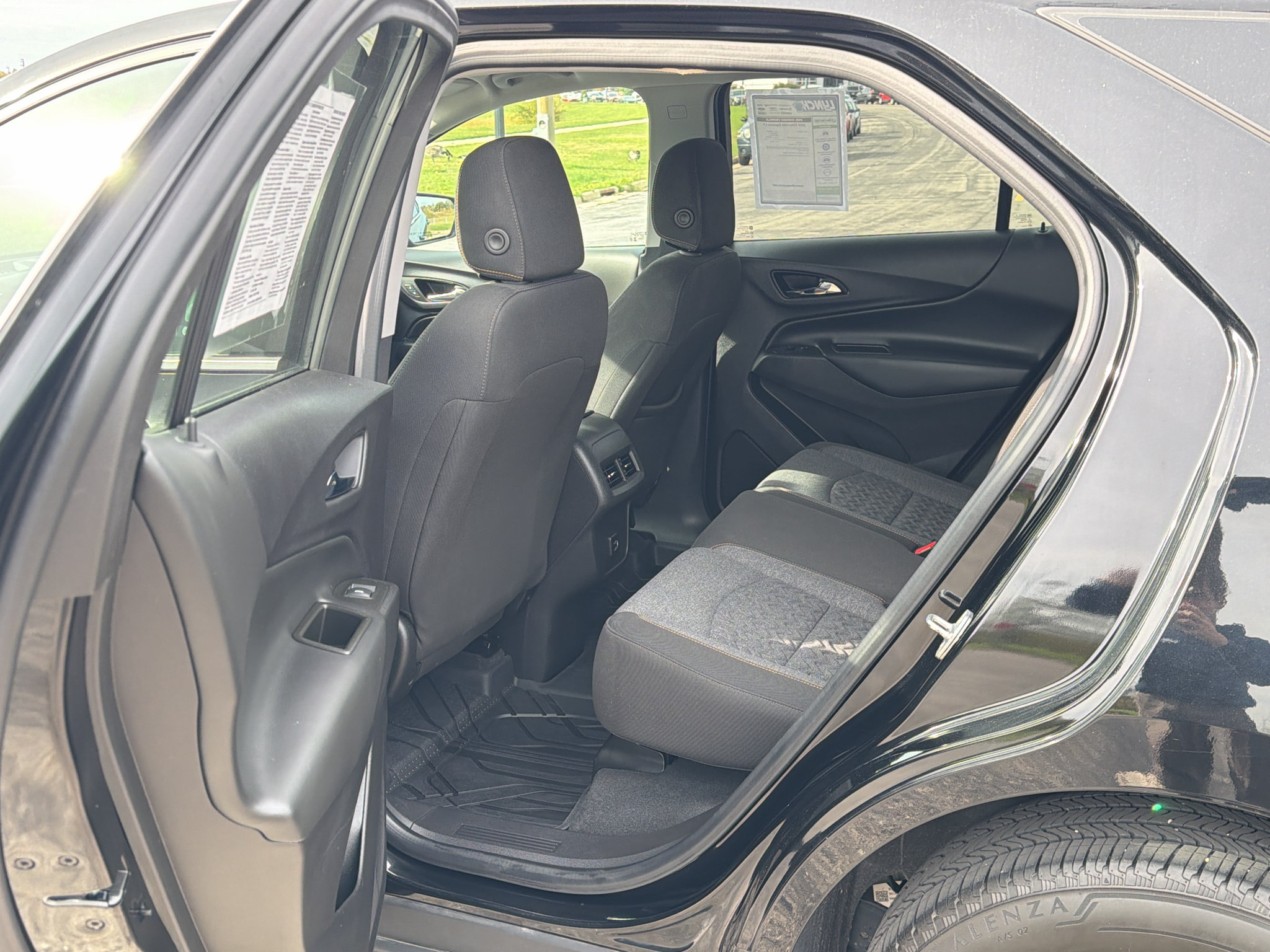 Used 2024 Chevrolet Equinox LT w/ LPO, Floor Liner Package AWD/4WD image 31