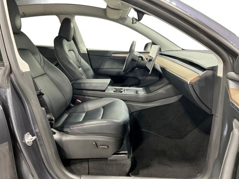 Used 2023 Tesla Model Y Long Range AWD/4WD image 13