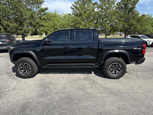 Used 2024 Chevrolet Colorado ZR2 w/ ZR2 Convenience Package III AWD/4WD image 24