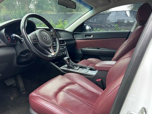 Used 2017 Kia Optima LX w/ Value Package image 13