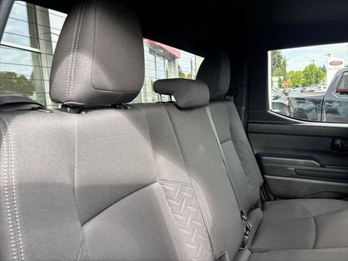 Certified 2024 Toyota Tacoma SR5 AWD/4WD image 22