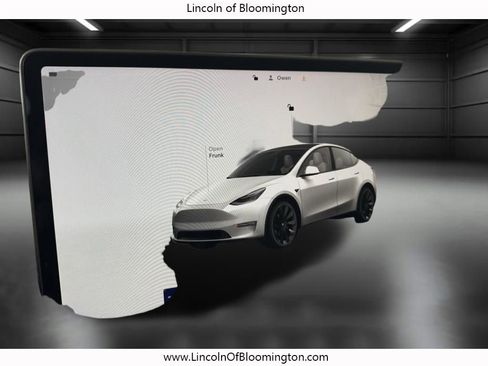 Used 2023 Tesla Model Y Long Range image 38