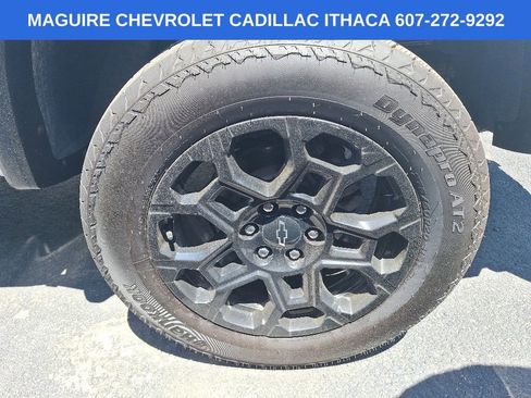 Used 2026 Chevrolet Colorado Trail Boss AWD/4WD image 8