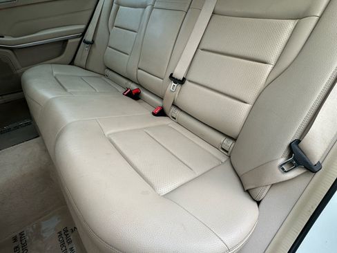 Used 2015 Mercedes-Benz E 350 Sedan image 42