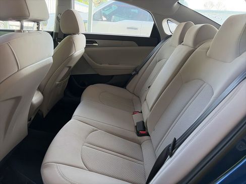 Used 2019 Hyundai Sonata SE FWD image 6