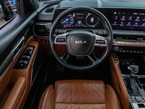 Certified 2023 Kia Telluride SX Prestige X-Line AWD/4WD image 17