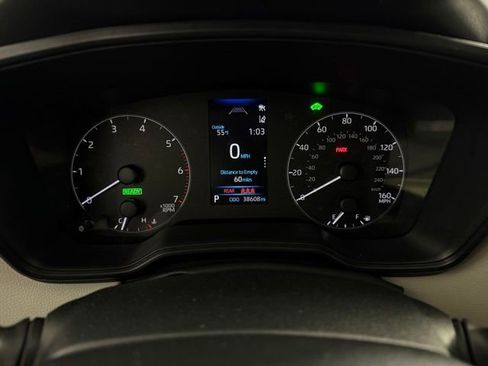 Used 2024 Toyota Corolla LE image 18