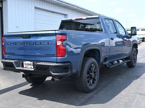 New 2026 Chevrolet Silverado 2500 Custom w/ Custom Value Package AWD/4WD image 7
