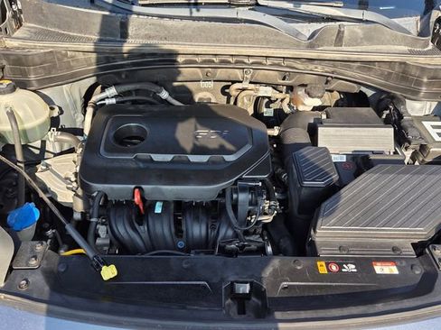 Used 2020 Kia Sportage LX image 19