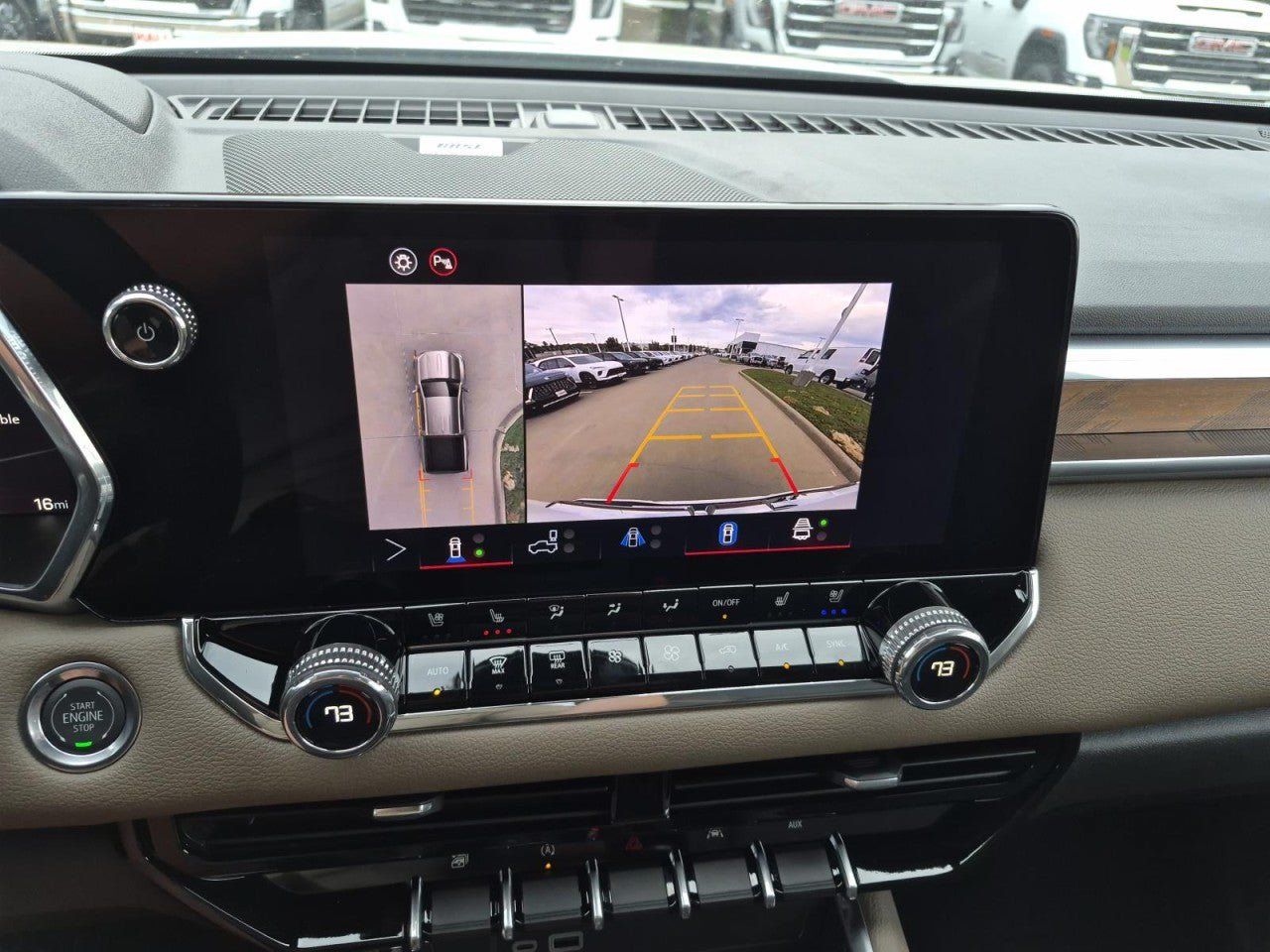 New 2026 GMC Canyon Denali AWD/4WD image 15