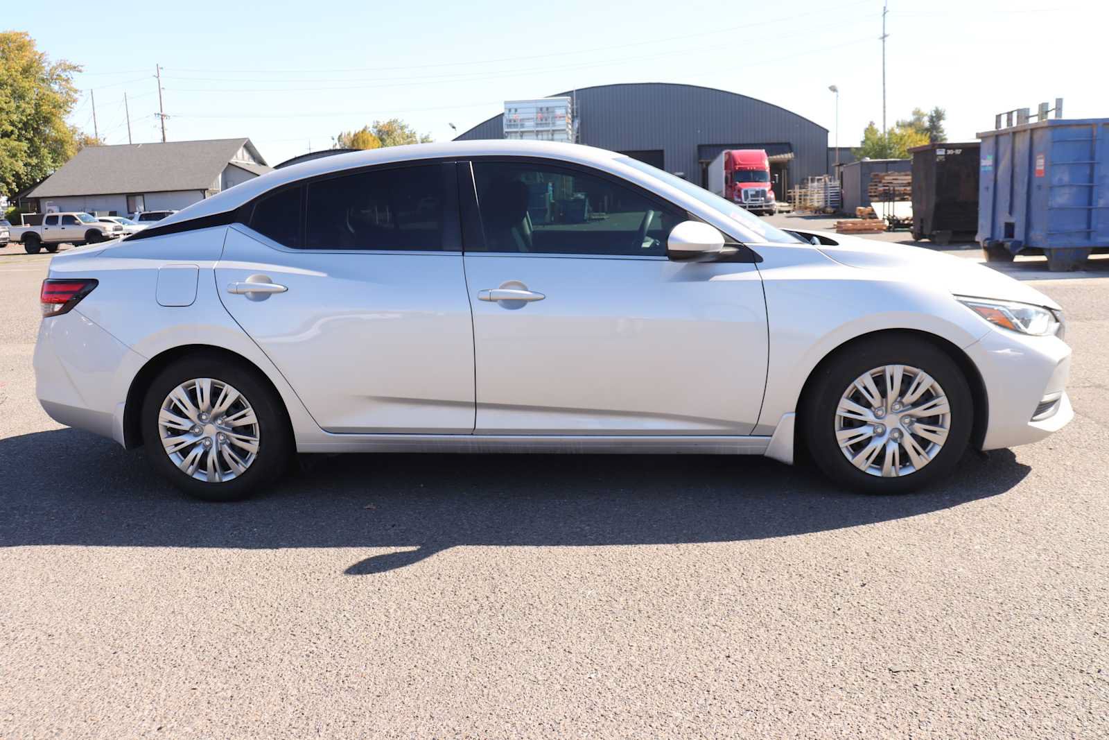 Used 2023 Nissan Sentra S FWD image 4