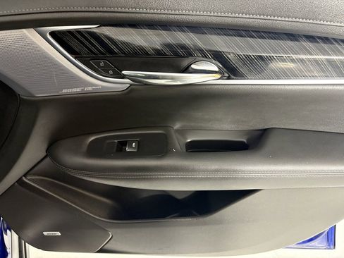 Used 2024 Cadillac XT6 Premium Luxury image 12