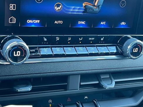 New 2026 Chevrolet Colorado Trail Boss AWD/4WD image 31