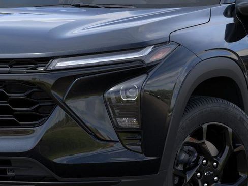 New 2026 Chevrolet Trax LT FWD image 10