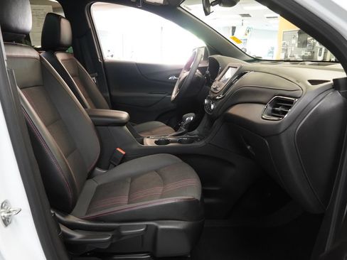 Used 2024 Chevrolet Equinox RS AWD/4WD image 39
