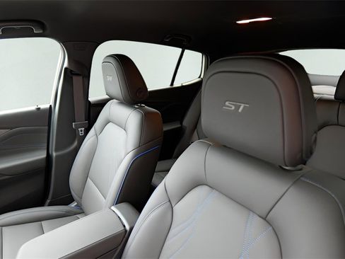 New 2026 Buick Envista Sport Touring w/ Convenience I Package image 10