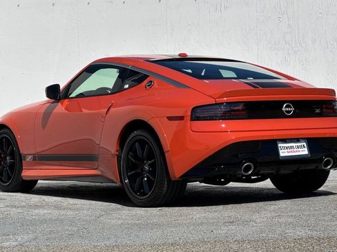 Used 2024 Nissan Z Performance w/ Heritage Edition RWD image 5
