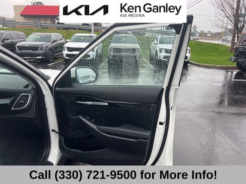 Certified 2024 Kia Seltos S AWD/4WD image 58