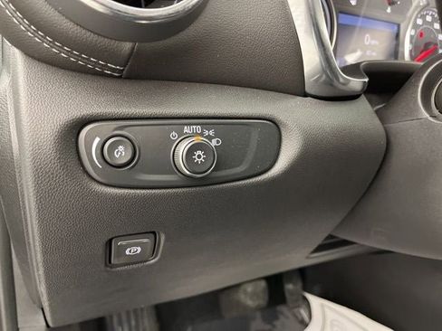 Used 2024 Chevrolet Blazer LT image 26