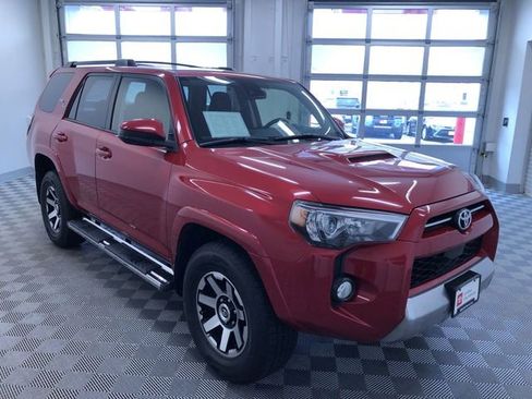 Certified 2020 Toyota 4Runner TRD Off-Road image 36