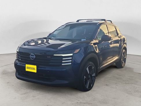 New 2025 Nissan Kicks SR image 1