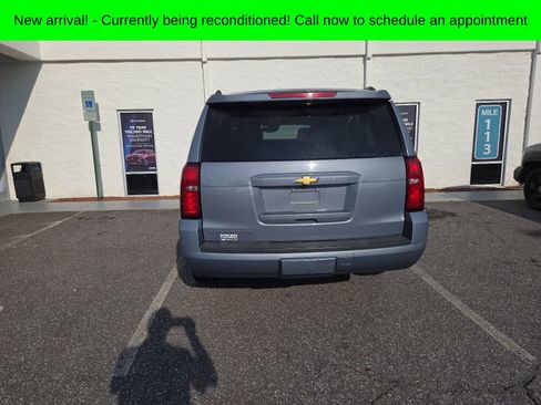 Used 2016 Chevrolet Suburban LT w/ Luxury Package RWD image 6