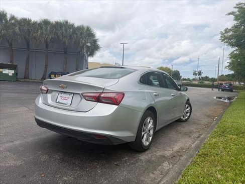 Used 2022 Chevrolet Malibu LT FWD image 5
