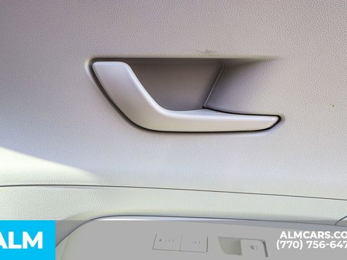 Used 2024 Hyundai Kona SEL image 48