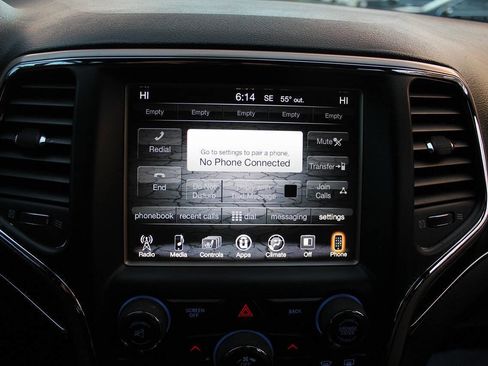 Used 2016 Jeep Grand Cherokee Limited w/ Trailer Tow Group IV image 30