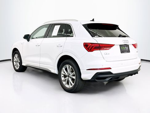 Used 2025 Audi Q3 2.0T Premium image 5