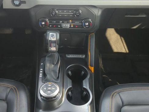 Used 2023 Ford Bronco Badlands AWD/4WD image 14
