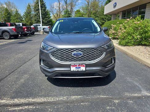 Used 2024 Ford Edge SEL w/ Convenience Package AWD/4WD image 5