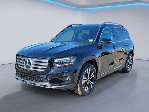 New 2025 Mercedes-Benz GLB 250 4MATIC image 6