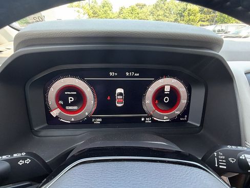 Used 2025 Nissan Rogue SL w/ SL Premium Package FWD image 29