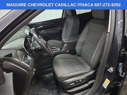 Used 2022 Chevrolet Equinox LT AWD/4WD image 30