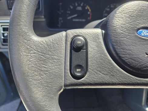 Used 1989 Ford Mustang LX RWD image 15