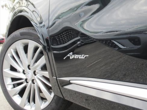 New 2026 Buick Envision Avenir image 8