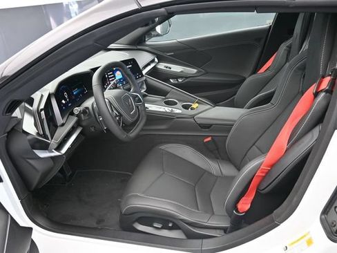 Used 2026 Chevrolet Corvette Stingray Convertible w/ 1LT RWD image 10