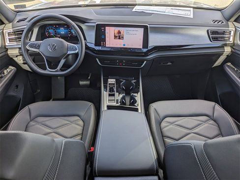 New 2026 Volkswagen Atlas Cross Sport SE image 15