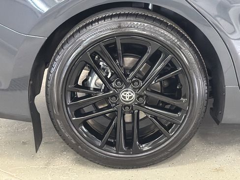 Used 2026 Toyota Camry SE FWD image 39