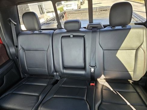 Used 2021 Ford F150 Lariat w/ Equipment Group 502A High image 13