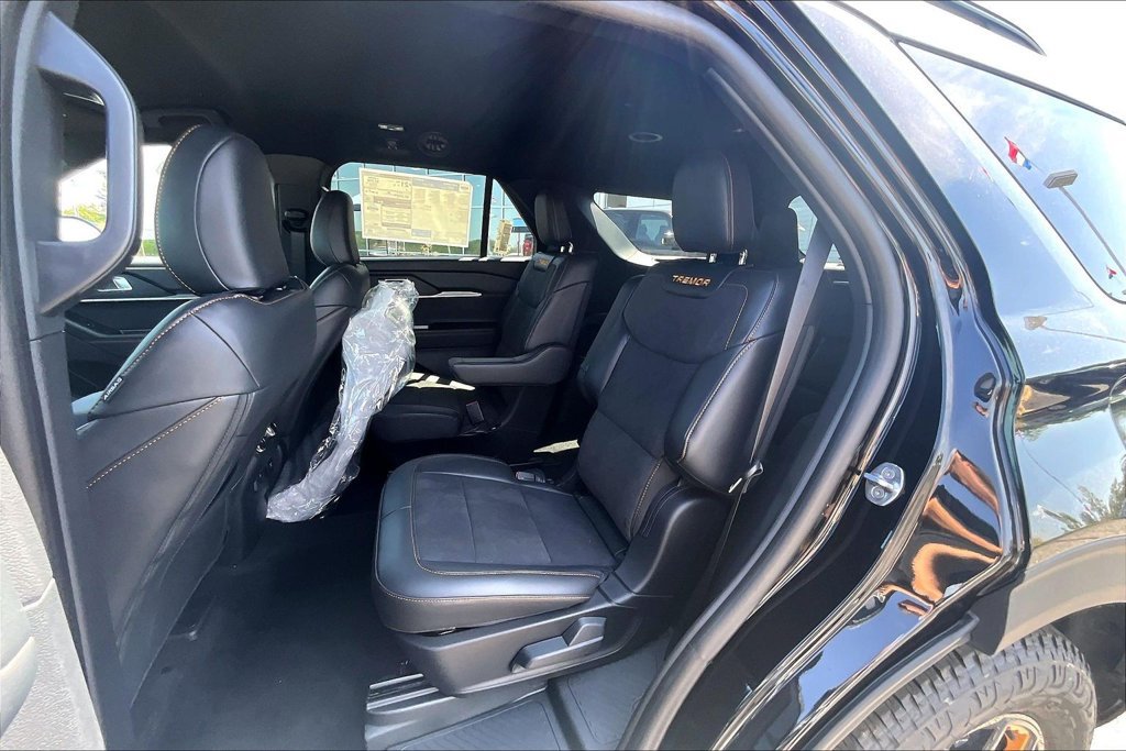 New 2026 Ford Explorer Tremor w/ Tremor Convenience Package AWD/4WD image 10
