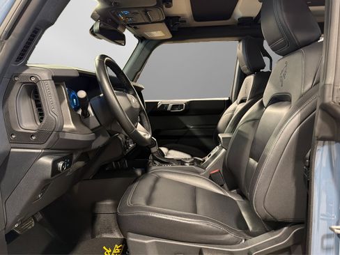 Used 2025 Ford Bronco Badlands AWD/4WD image 18