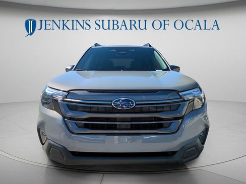 Used 2026 Subaru Forester Premium AWD/4WD image 8