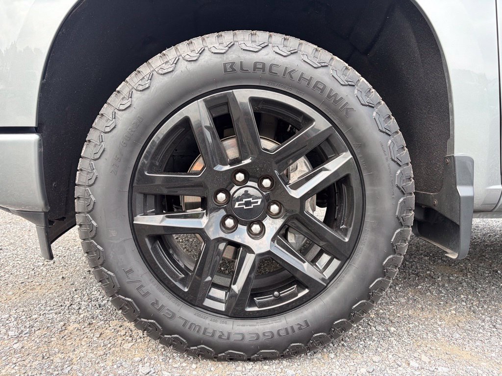 Used 2023 Chevrolet Silverado 1500 RST AWD/4WD image 14